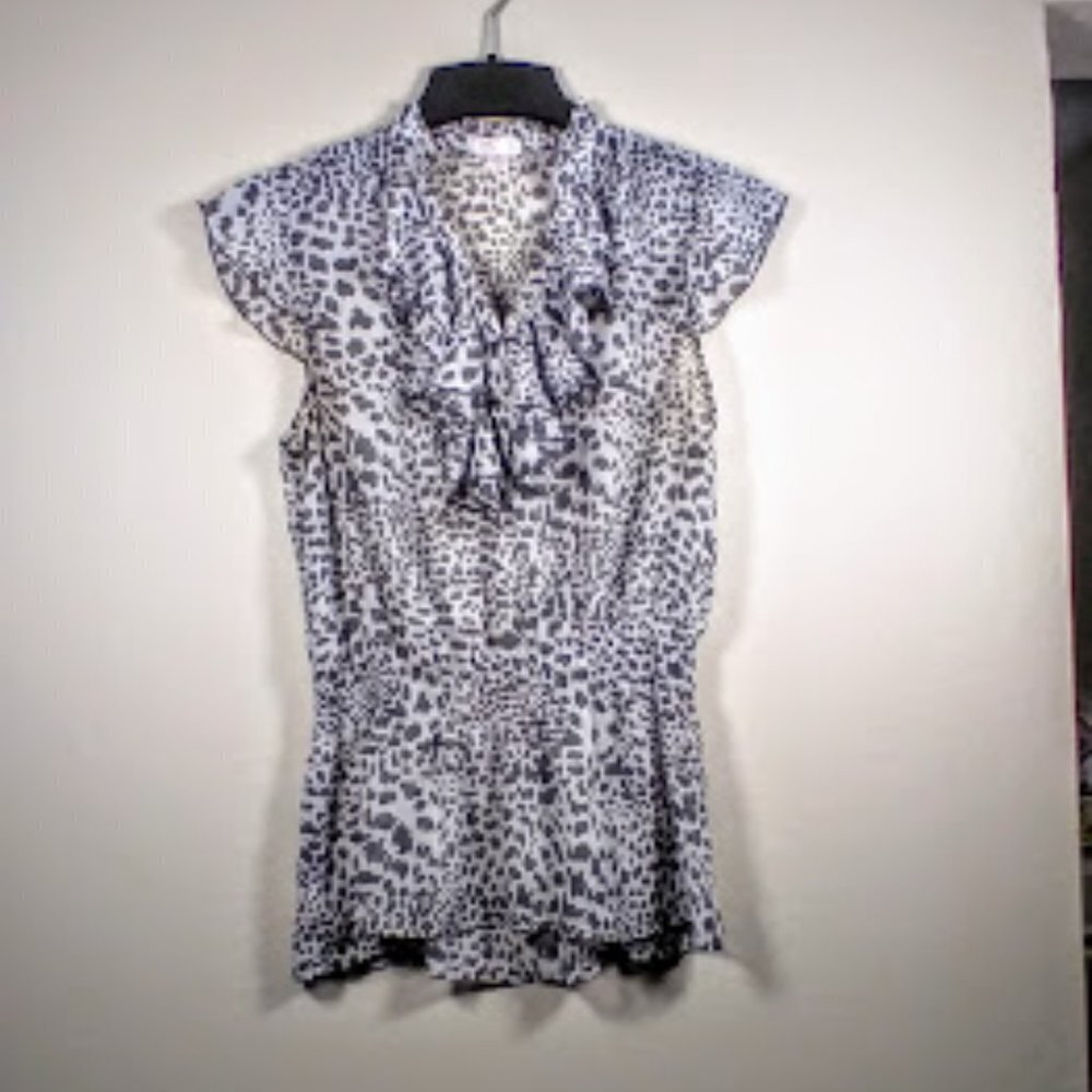 Xhilaration Brown Tan Ruffled Cap Sleeves Animal Print Top Size: M
